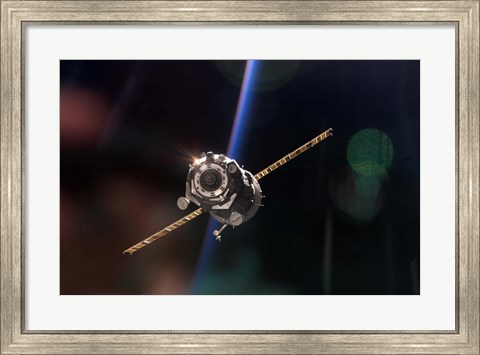 Framed Soyuz TMA-5 Spacecraft Print