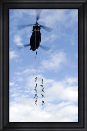Framed US Soldiers Suspended by a CH-47 Chinook Print