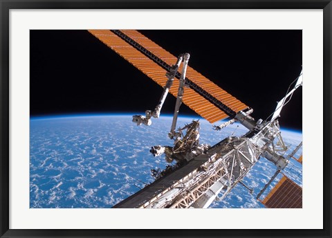 Framed Canadarm 2 Print