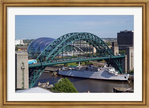 Framed Tyne Bridge and The Sage, Newcastle on Tyne, Tyne and Wear, England Print