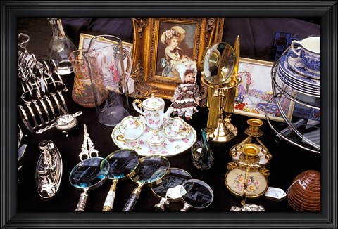 Framed Antiques For Sale, Apple Market, Covent Garden, London, England Print