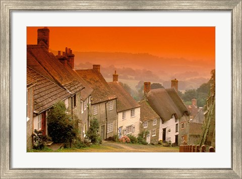 Framed Shaftesbury, Gold Hill, Dorset, England Print