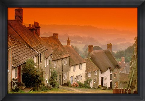 Framed Shaftesbury, Gold Hill, Dorset, England Print
