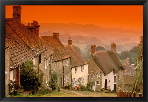 Framed Shaftesbury, Gold Hill, Dorset, England Print