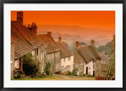 Framed Shaftesbury, Gold Hill, Dorset, England Print