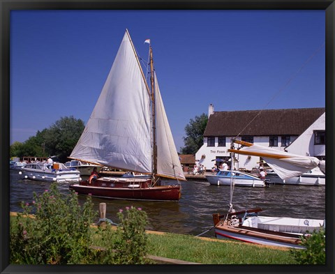 Framed Horning, Norfolk Broads, Norfolk, England Print