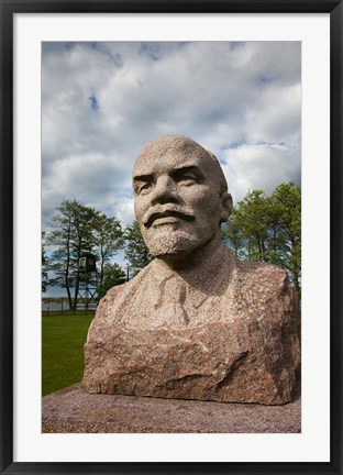 Framed Lithuania, Grutas Park, Statue of Lenin I Print