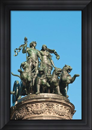 Framed Panther Quadriga Sculptur, Germany Print