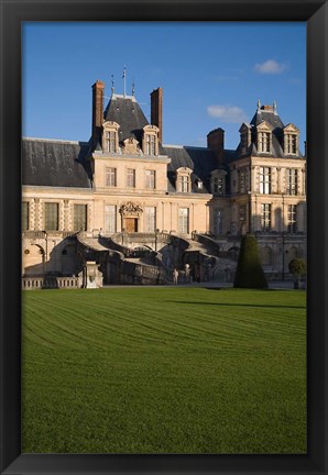 Framed Fontainebleau Chateau, Seine et Marne Print