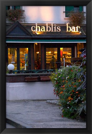 Framed Chablis Bar Cafe, Chablis, Bourgogne, France Print