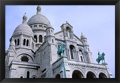 Framed Sacred Heart Cathedral in Montmartre, Paris Print