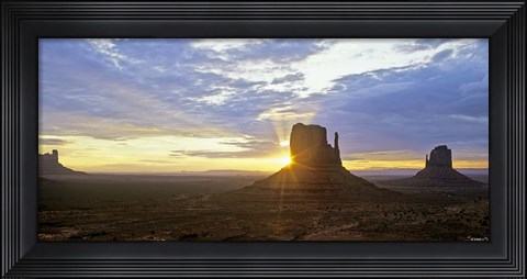 Framed Monument Valley 3 Print