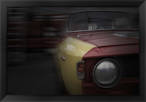 Framed Alfa Romeo GTV Front Print