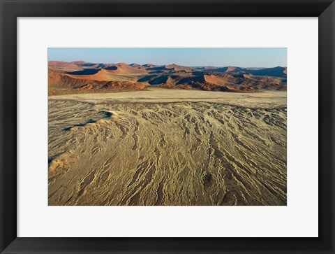 Framed Sossusvlei, Namib Desert, Namib-Naukluft National Park Print