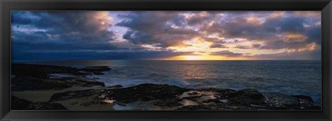 Framed Makaha Beach Park, Oahu, Hawaii Print