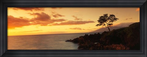 Framed Wailea Point, Maui, Hawaii Print