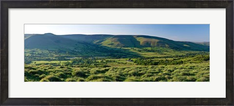 Framed Hope Valley, Derbyshire, Peak District, England Print