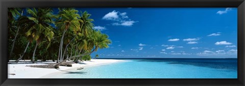 Framed Beach Maldives Print