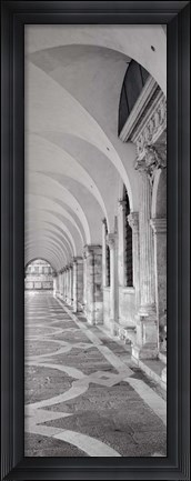Framed Venezia VIII Print