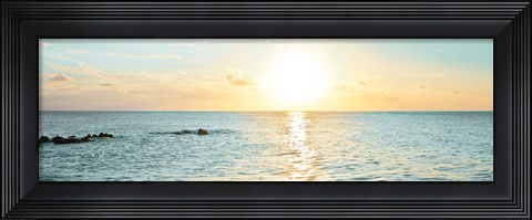 Framed Bimini Horizon I Print