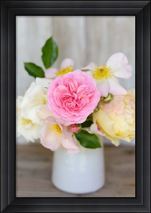 Framed Country Bouquet I Print