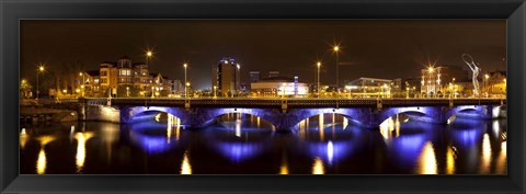 Framed Queen&#39;s Bridge, Belfast, Northern Ireland Print