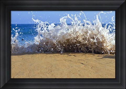 Framed Oahu Beach, Hawaii III Print