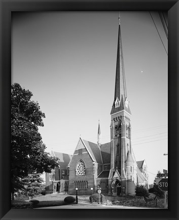 Framed GENERAL VIEW, ELEVENTH ST. FRONT ON LEFT, COURT ST. SIDE ON RIGHT - First Baptist Church, Court and Eleventh Streets, Lynchburg Print