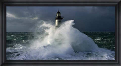 Framed Phare d&#39; Ar-Men (detail) Print
