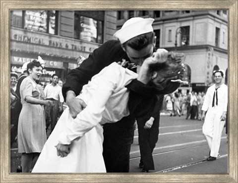 Framed Kissing the War Goodbye in Times Square, 1945 (detail) Print