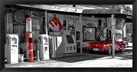 Framed Vintage Gas Station on Route 66 Print