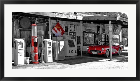 Framed Vintage Gas Station on Route 66 Print