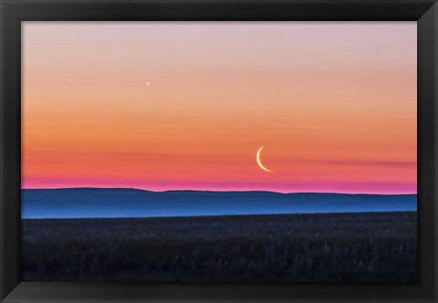 Framed Moon and Venus rising over the flat prairie horizon of Alberta, Canada Print