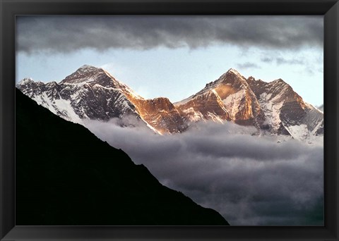 Framed Nepal, Sagarmatha NP, Mt Everest, Lotse and Nuptse Print