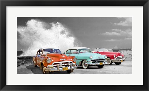 Framed Cars in Avenida de Maceo, Havana, Cuba (BW) Print