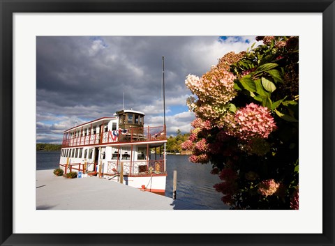Framed MV Kearsarge on Lake Sunapee, New Hampshire Print