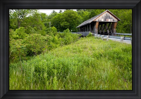 Framed New Hampshire, Lebanon, Packard Hill Covered Bridge Print