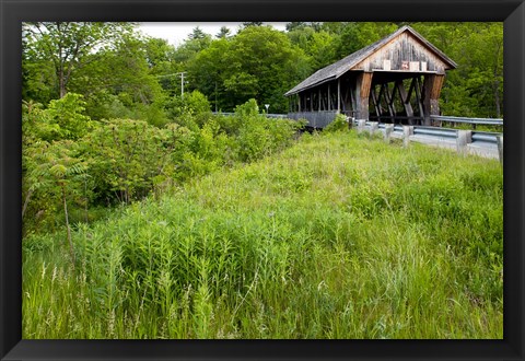 Framed New Hampshire, Lebanon, Packard Hill Covered Bridge Print