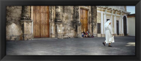 Framed Iglesia de La Merced church, Granada, Nicaragua Print