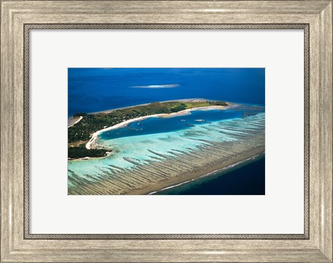 Framed Mana Island, Fiji Print