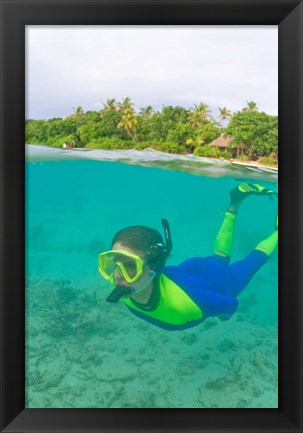 Framed Snorkeling, Picnic island, Viti Levu Fiji Print