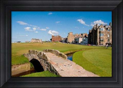 Framed Golfing the Swilcan Bridge on the 18th Hole, St Andrews Golf Course, Scotland Print