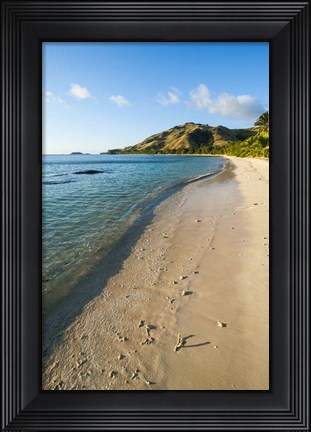 Framed White sandy beach, Oarsman Bay, Yasawa, Fiji, South Pacific Print