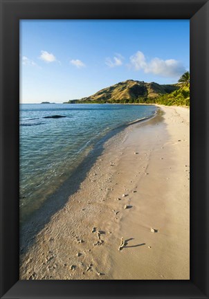 Framed White sandy beach, Oarsman Bay, Yasawa, Fiji, South Pacific Print