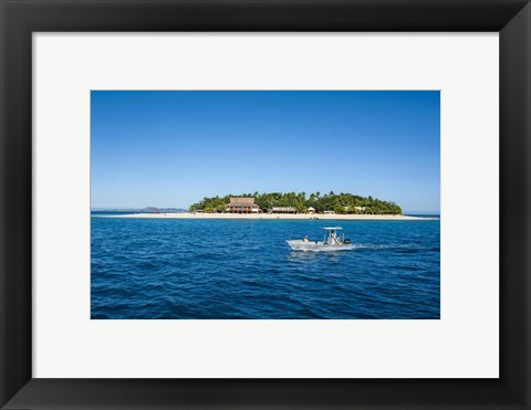 Framed Beachcomber Island, Fiji Print