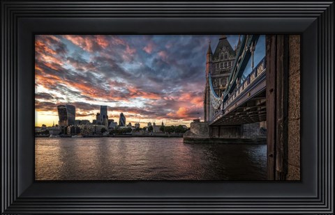 Framed Tower Bridge 1 Print