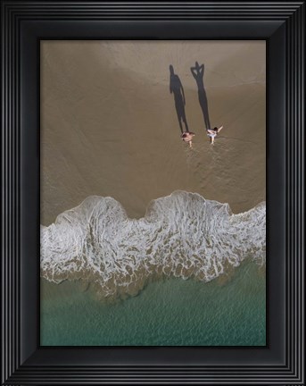 Framed Pareja Mar Print