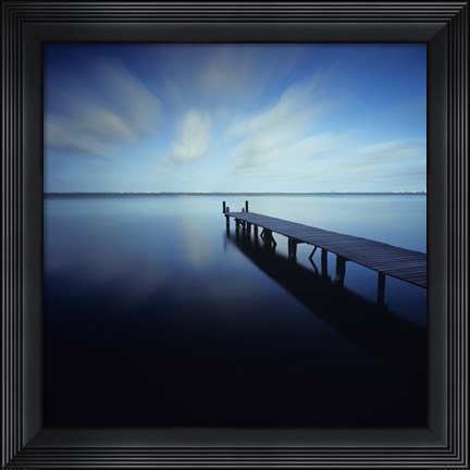 Framed Muelle Azul Crop Print