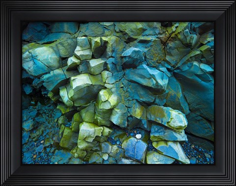 Framed Vik 5 Rocks Print