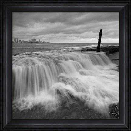 Framed La Habana Waterfall Print